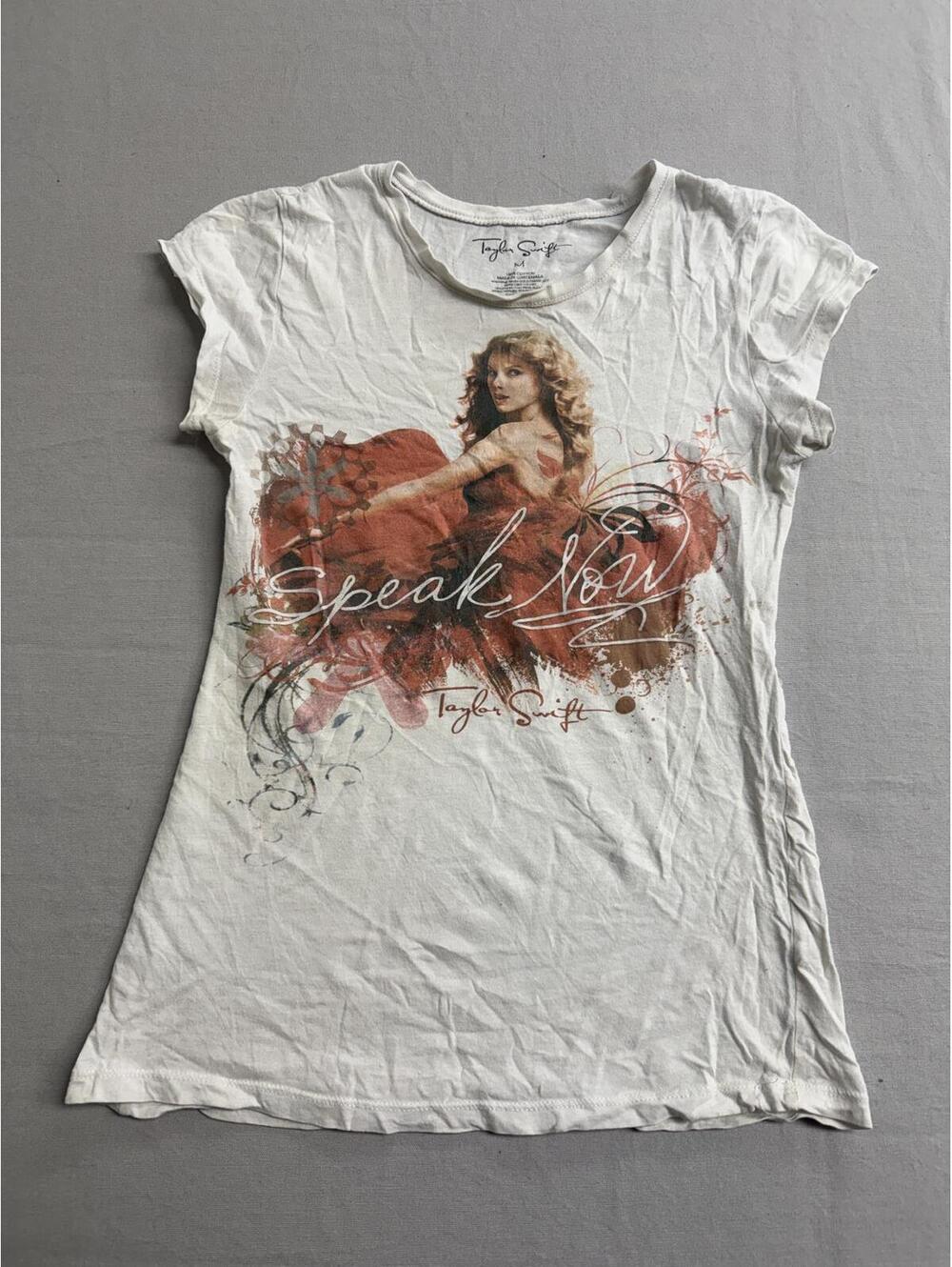 Taylor Swift Speak Now Junior Tee Awake Inc - M